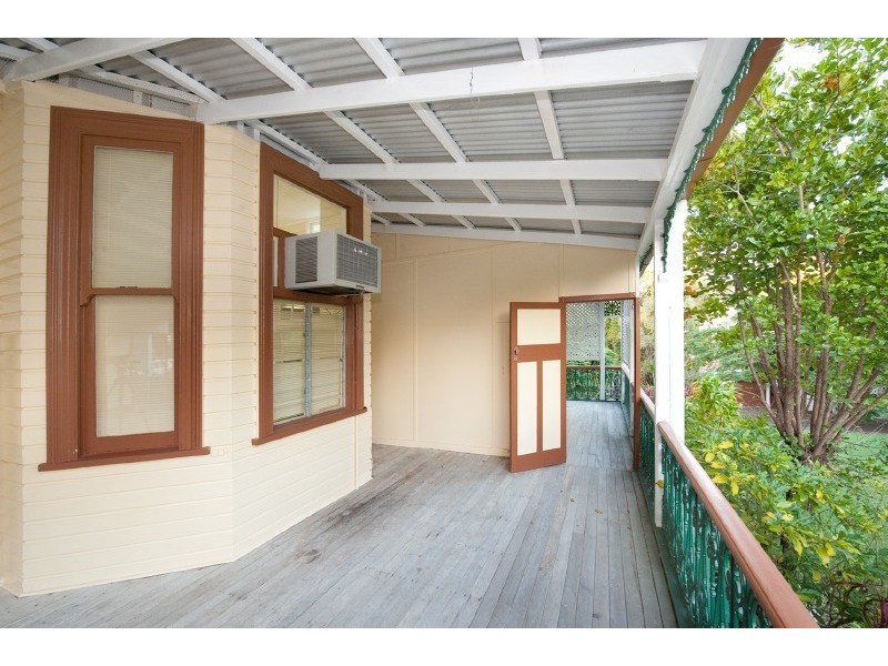 74 Ward Street, The Range QLD 4700