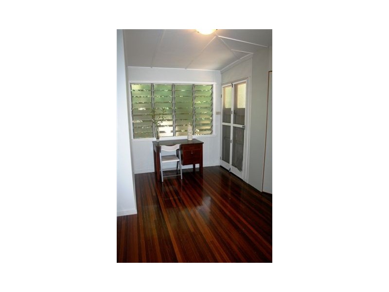 232 North Street Ext., Rockhampton QLD 4700
