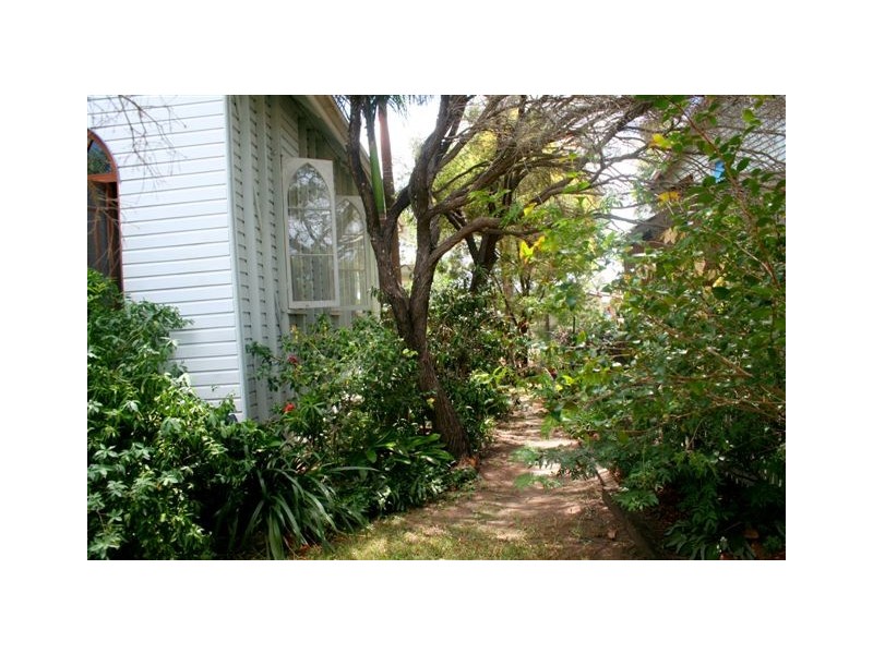 232 North Street Ext., Rockhampton QLD 4700