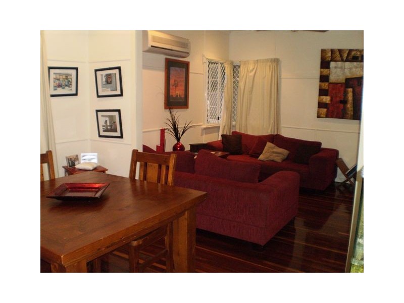 32 Naughton Street, Wandal QLD 4700