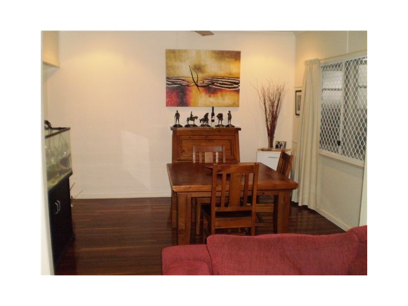 32 Naughton Street, Wandal QLD 4700