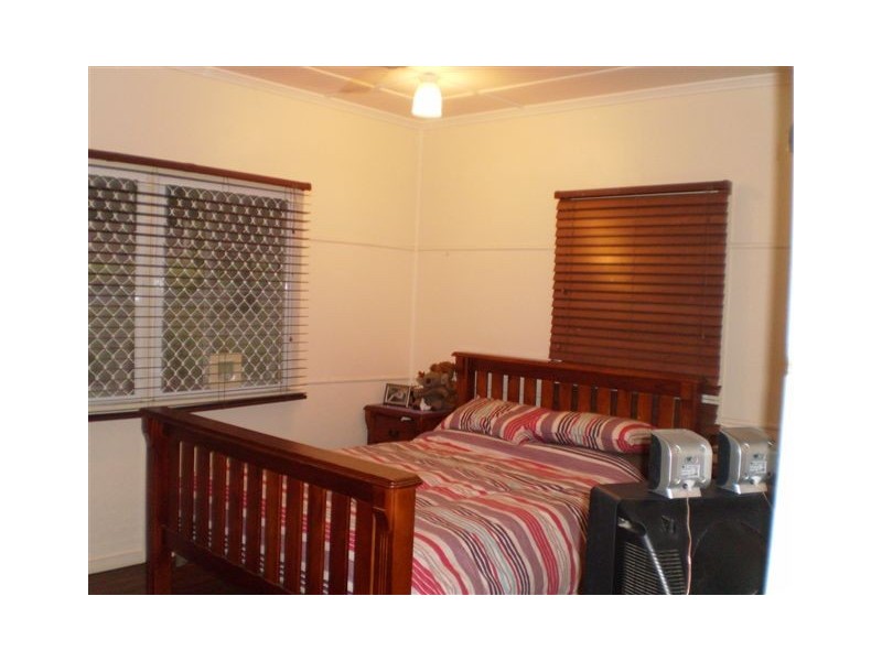 32 Naughton Street, Wandal QLD 4700