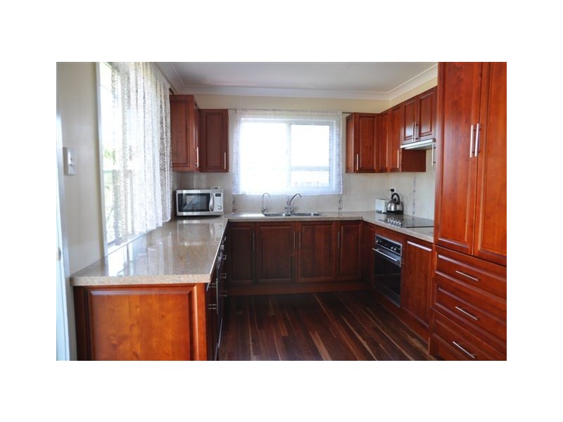 22 Mary Street, The Range QLD 4700