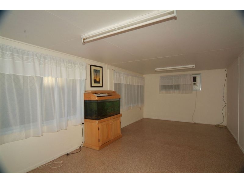 42 Wilkinson Street, Wandal QLD 4700