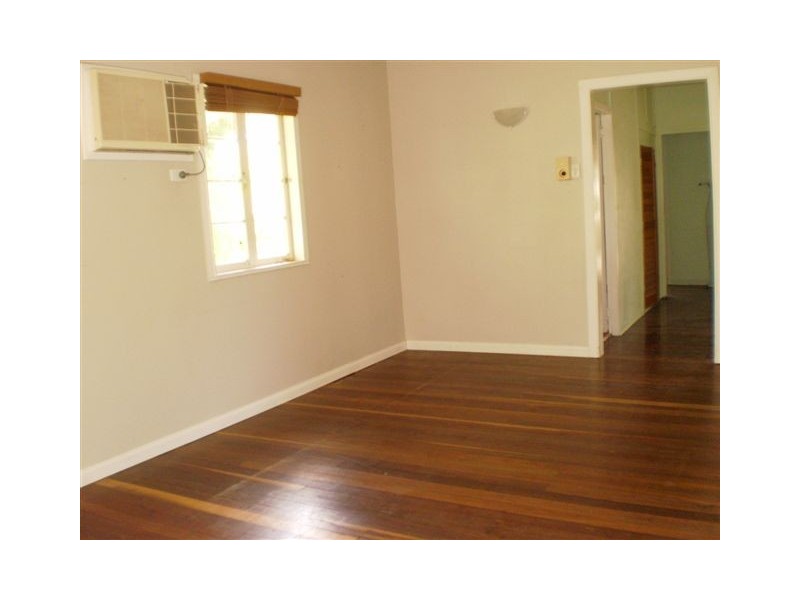 98 Rundle Street, Wandal QLD 4700