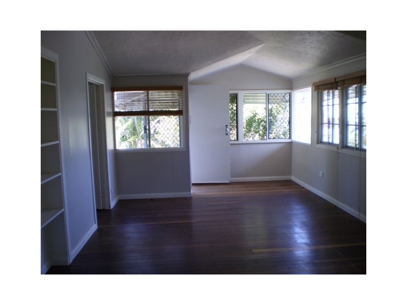 98 Rundle Street, Wandal QLD 4700