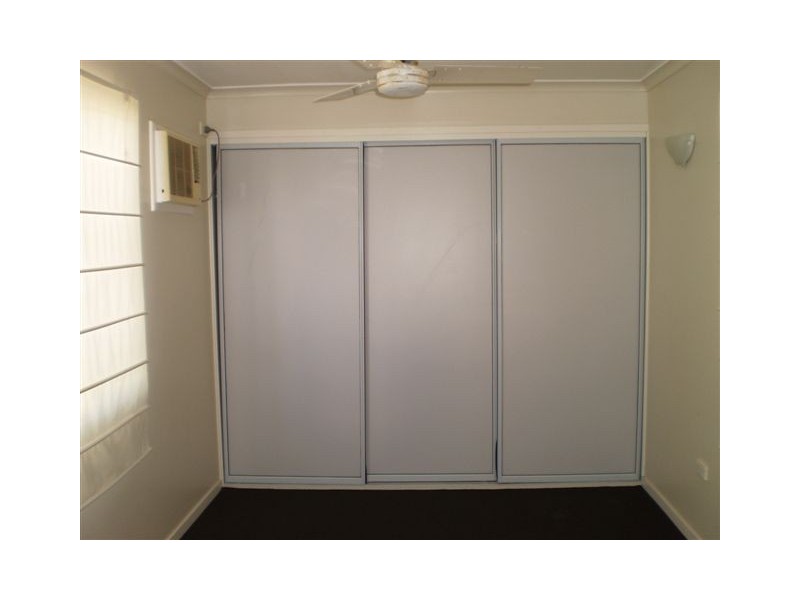 98 Rundle Street, Wandal QLD 4700