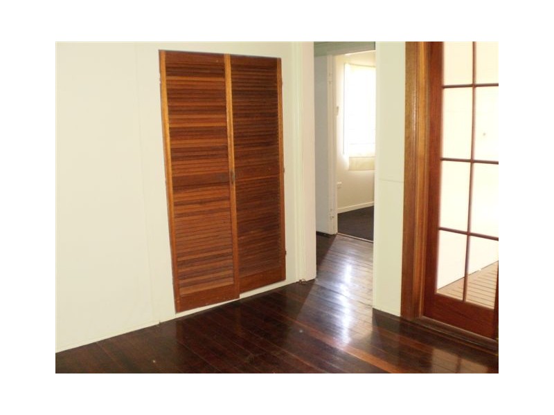 98 Rundle Street, Wandal QLD 4700