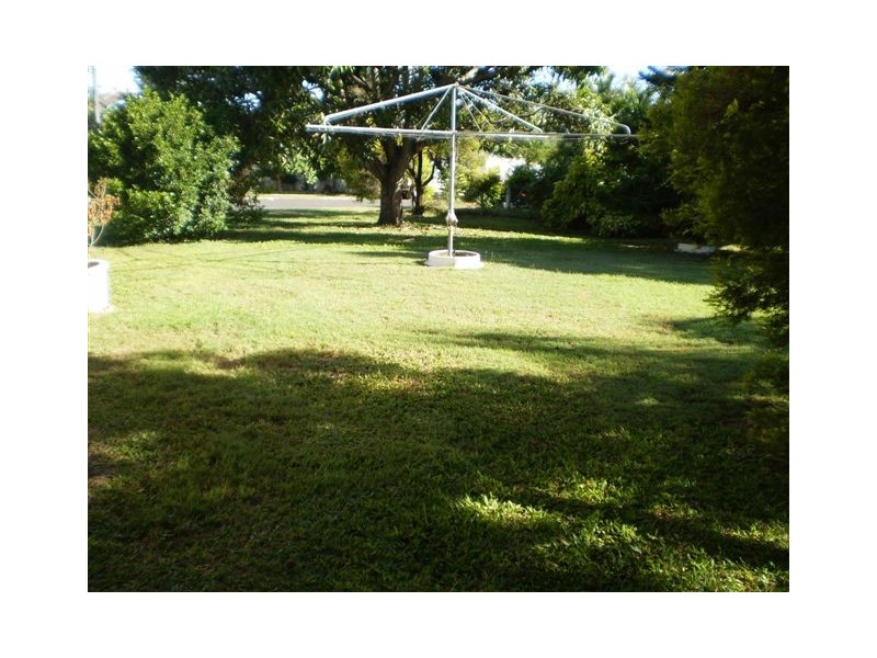 30 Mansfield Street, Wandal QLD 4700
