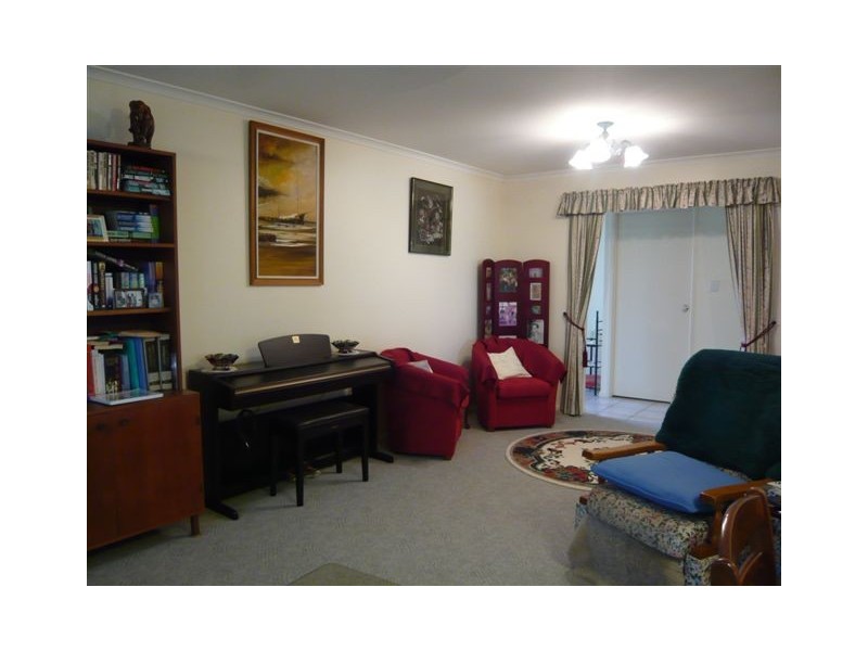 5 Lamb Avenue, Gracemere QLD 4702