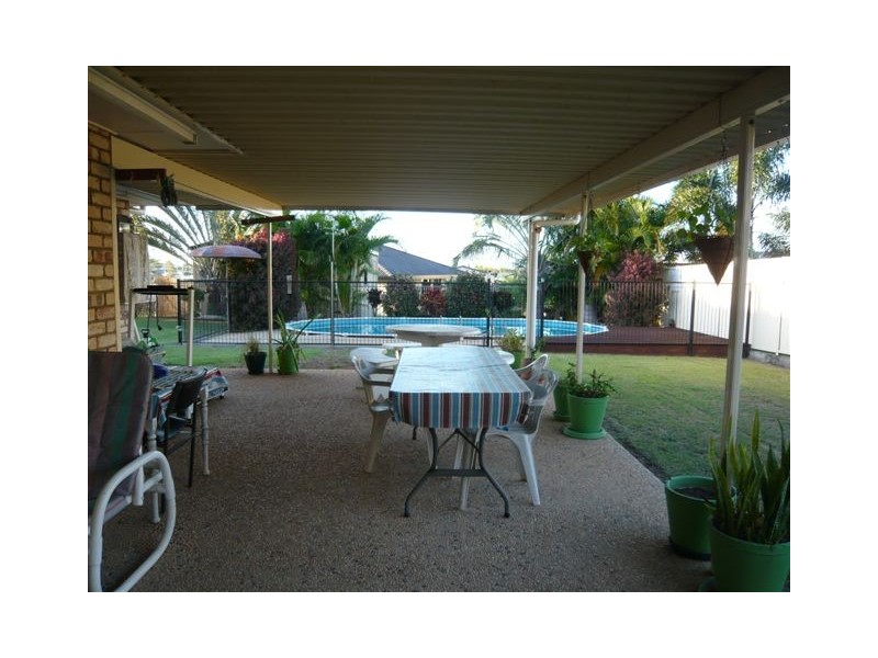 5 Lamb Avenue, Gracemere QLD 4702