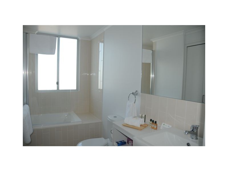 406/102-108 Victoria Parade, Rockhampton QLD 4700