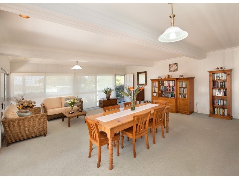 16 King Street, The Range QLD 4700