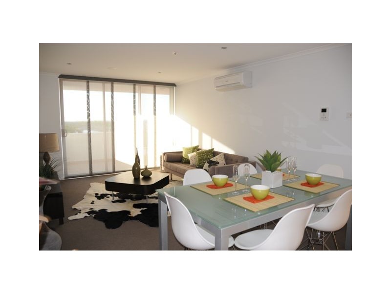 702/102-108 Victoria Parade, Rockhampton QLD 4700