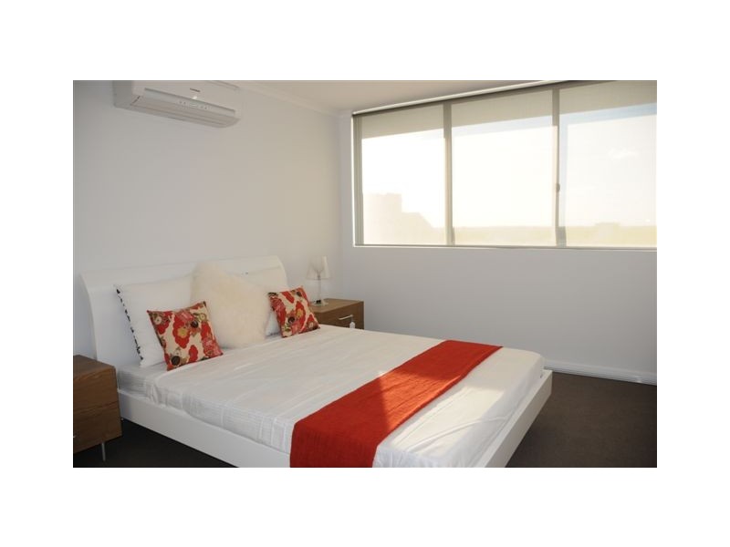 702/102-108 Victoria Parade, Rockhampton QLD 4700