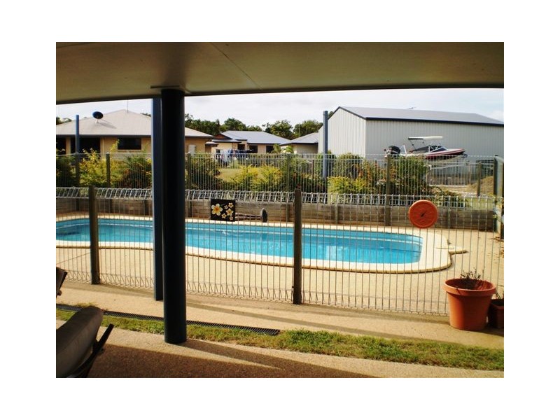5 Quarrion Court, Parkhurst QLD 4702