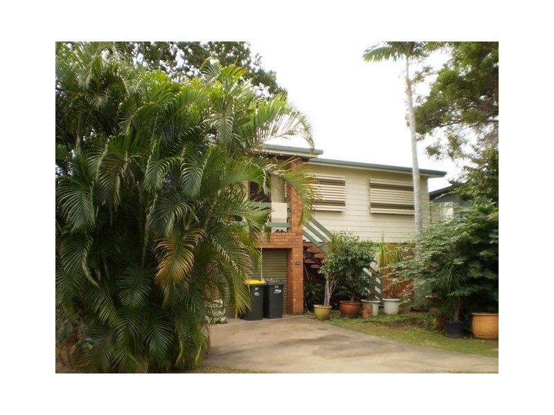 27 Wackford Street, Park Avenue QLD 4701