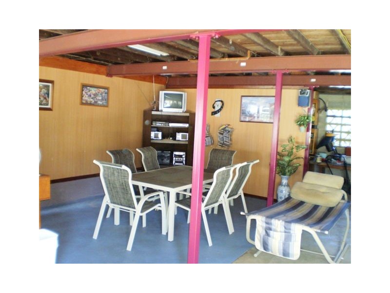 411 Horner Street, Koongal QLD 4701