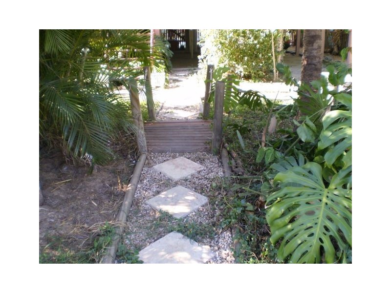 18 Gillespie Street, Wandal QLD 4700