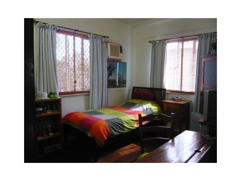 66 Harrow Street, West Rockhampton QLD 4700