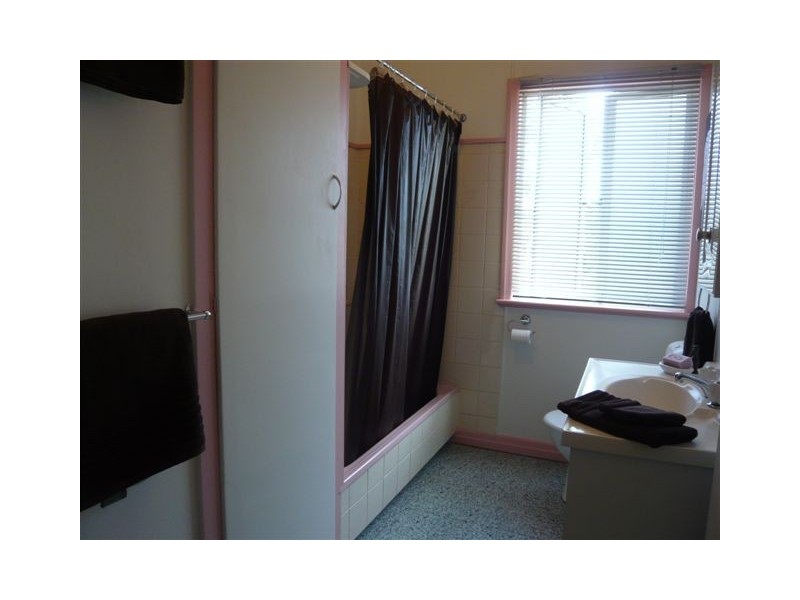 66 Harrow Street, West Rockhampton QLD 4700