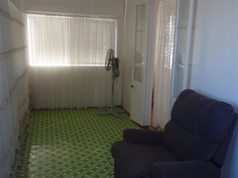 13 Bernard Street, Berserker QLD 4701