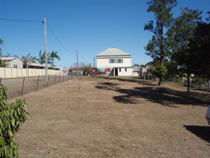 13 Bernard Street, Berserker QLD 4701