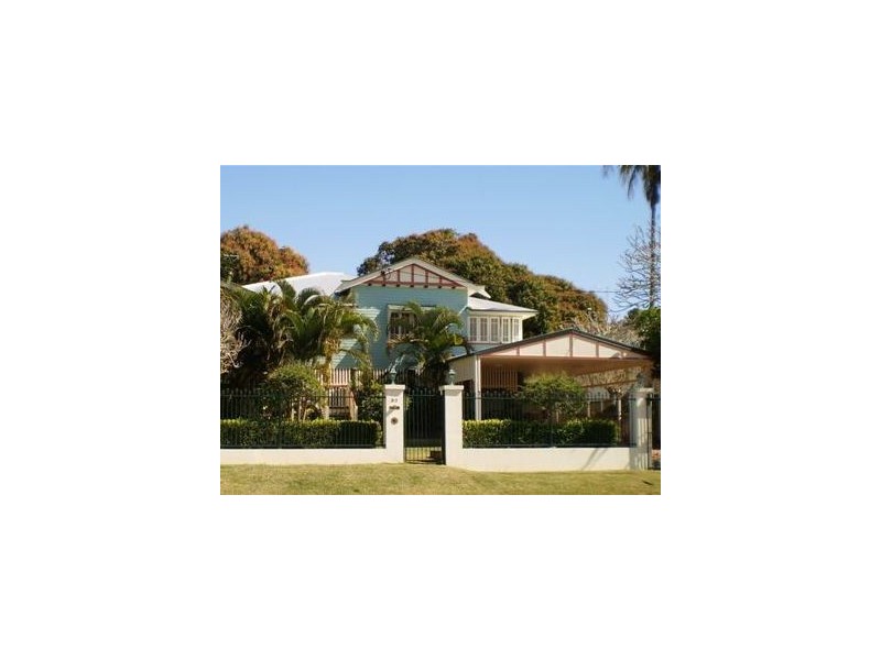 32 Henry Street, The Range QLD 4700