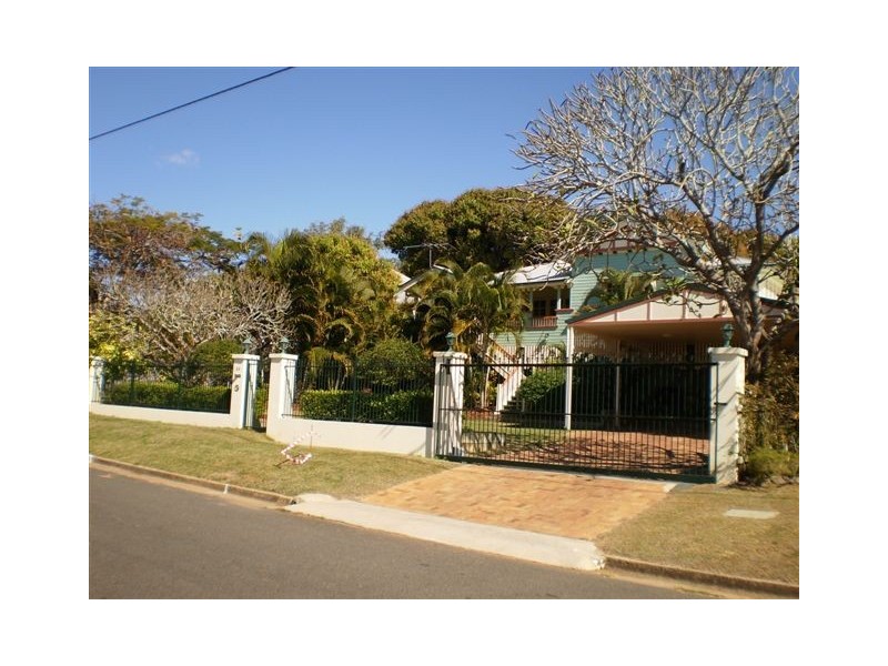 32 Henry Street, The Range QLD 4700