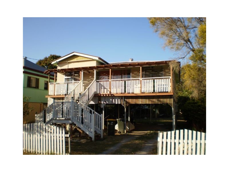 383 East Street, Depot Hill QLD 4700