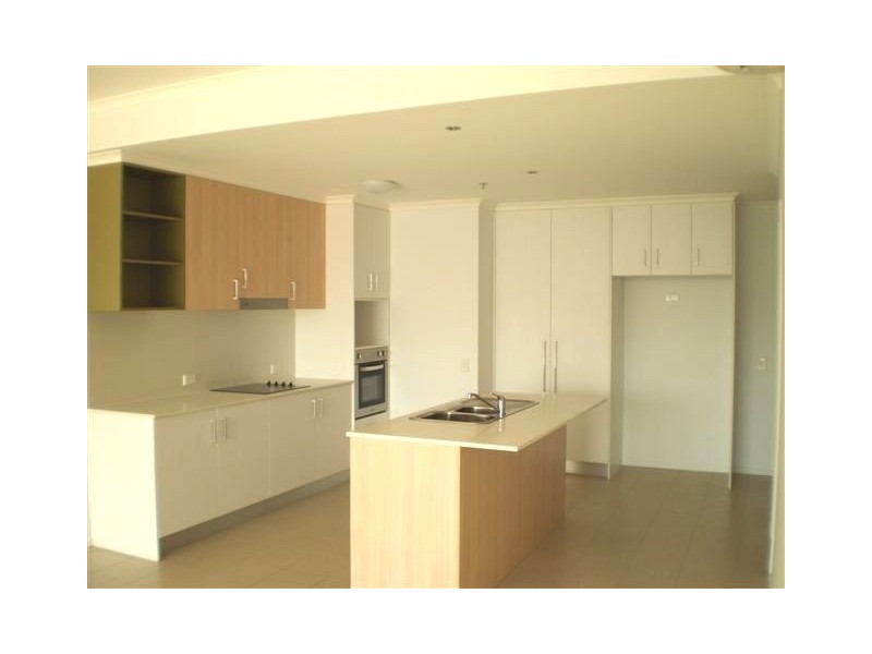 1204/102-108 Victoria Parade, Rockhampton QLD 4700