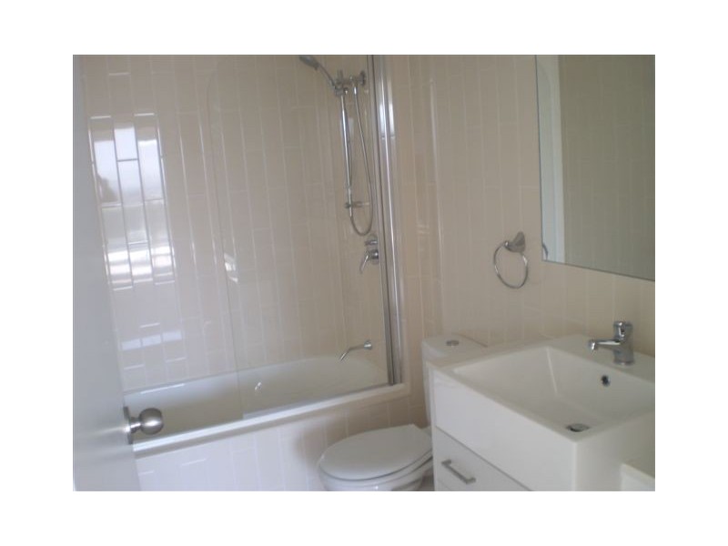 1204/102-108 Victoria Parade, Rockhampton QLD 4700