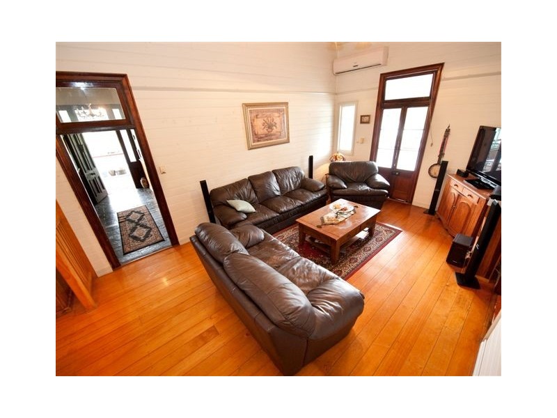 170 Denham Street, Allenstown QLD 4700