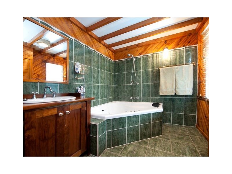 170 Denham Street, Allenstown QLD 4700