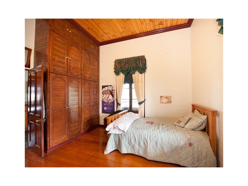 170 Denham Street, Allenstown QLD 4700