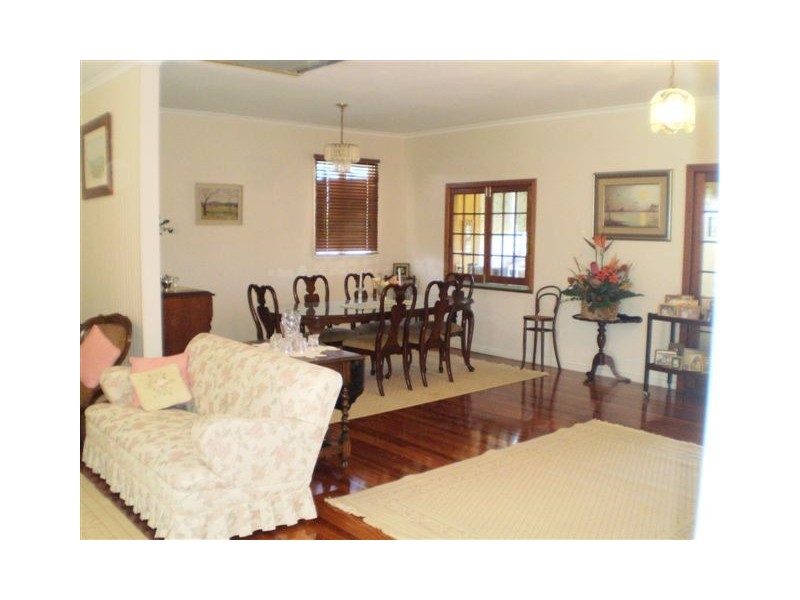 7 Bellevue Terrace, The Range QLD 4700