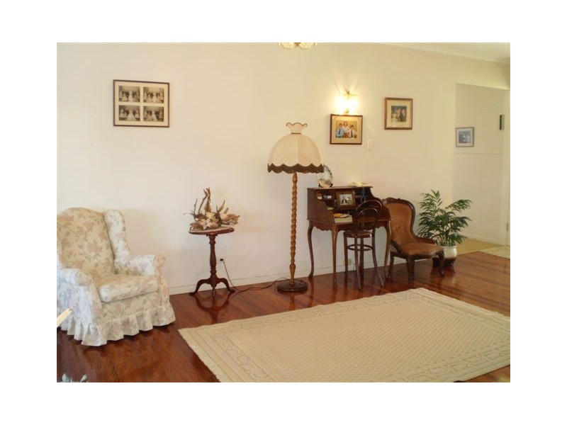 7 Bellevue Terrace, The Range QLD 4700