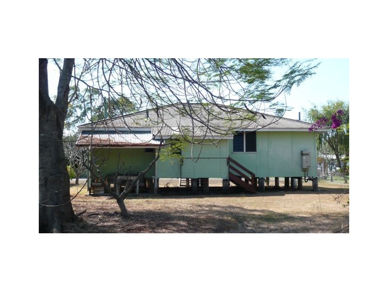 341 Salamanca Street, Frenchville QLD 4701