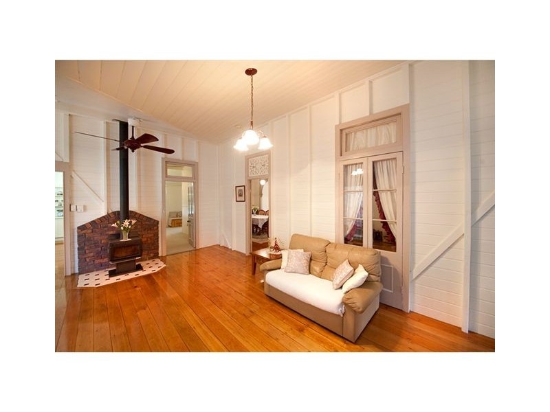 49 Ross Street, Allenstown QLD 4700