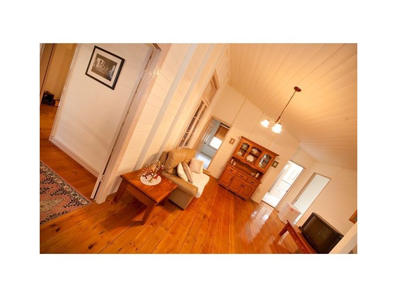 49 Ross Street, Allenstown QLD 4700