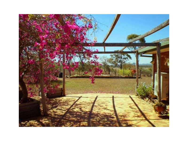 20 Petersen Road, Alton Downs QLD 4702