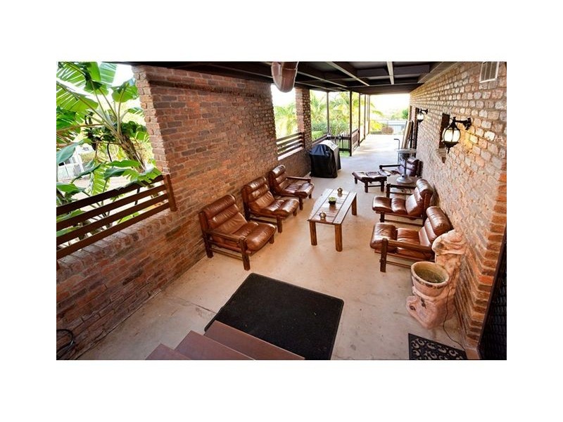 2 Fryer Avenue, Frenchville QLD 4701