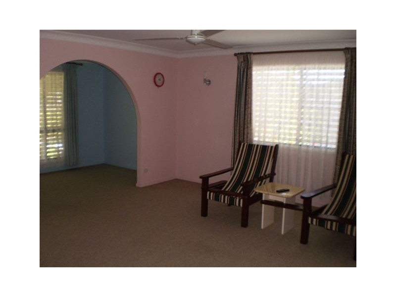 11 Crick Street, Kawana QLD 4701