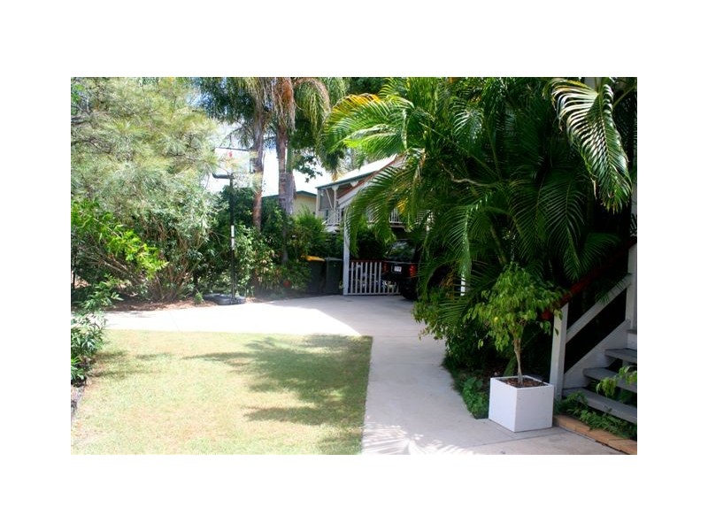 232 North Street Ext., Rockhampton QLD 4700