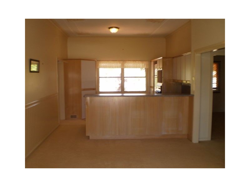 126 Quarry Street, The Range QLD 4700
