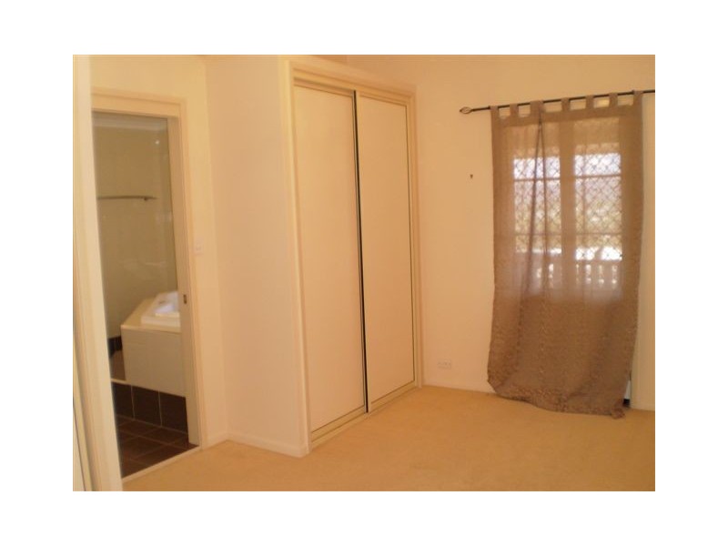 126 Quarry Street, The Range QLD 4700