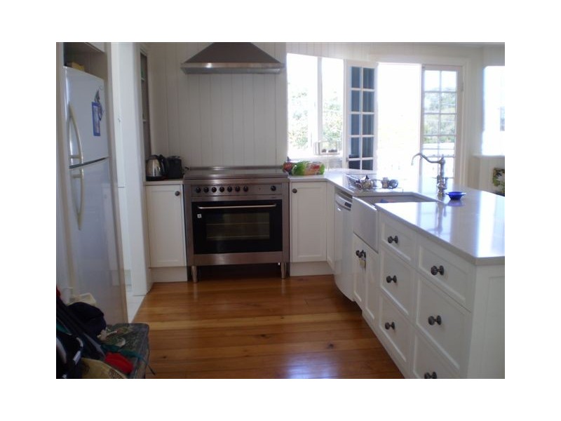 8 Reservoir Street, The Range QLD 4700