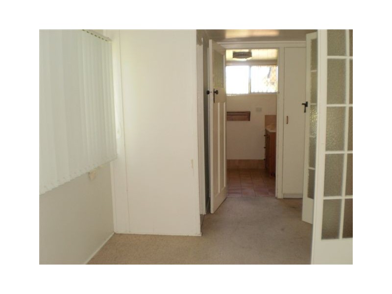 4 Curtis Street, Wandal QLD 4700