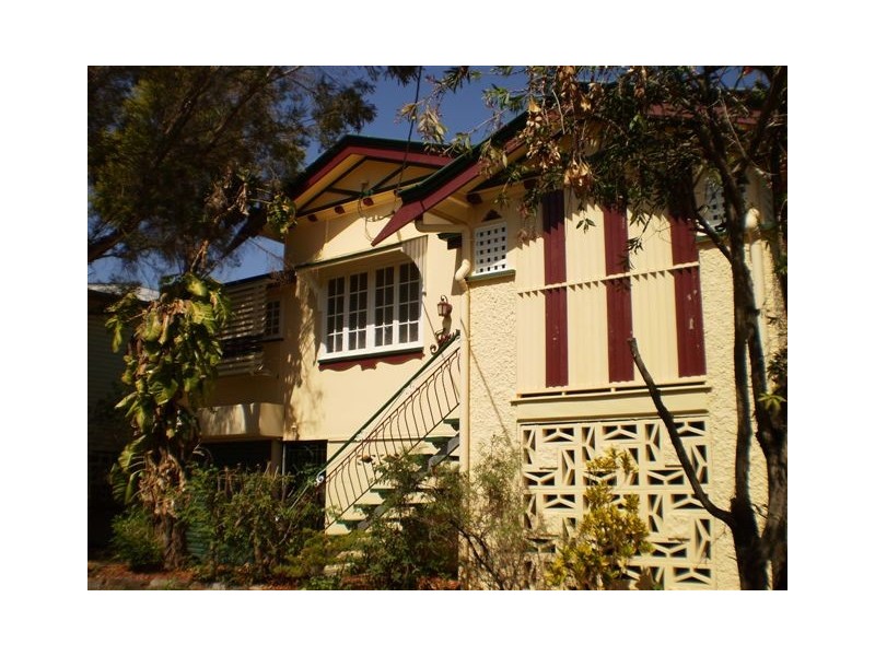 4 Curtis Street, Wandal QLD 4700