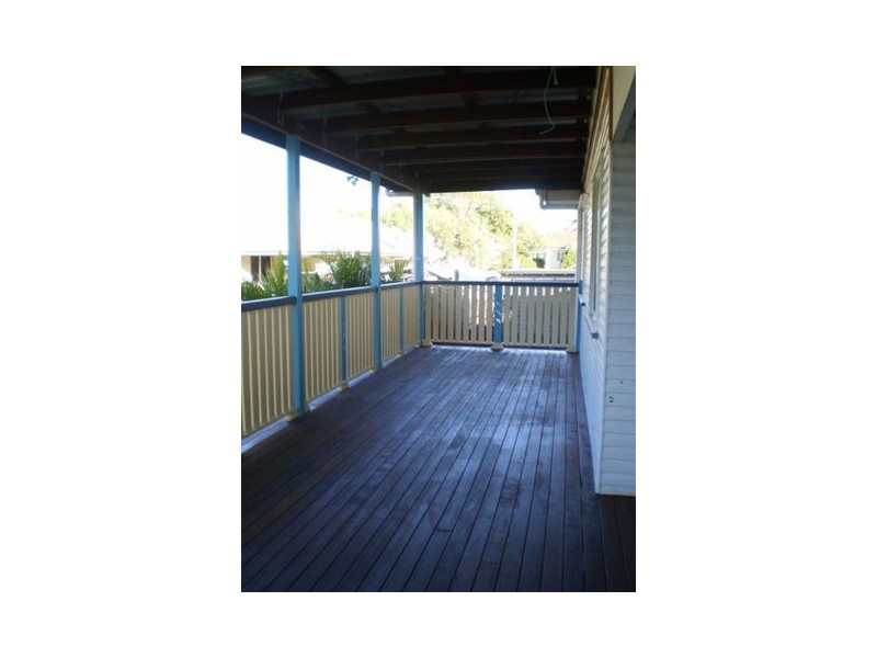 9 Jones Street, Wandal QLD 4700